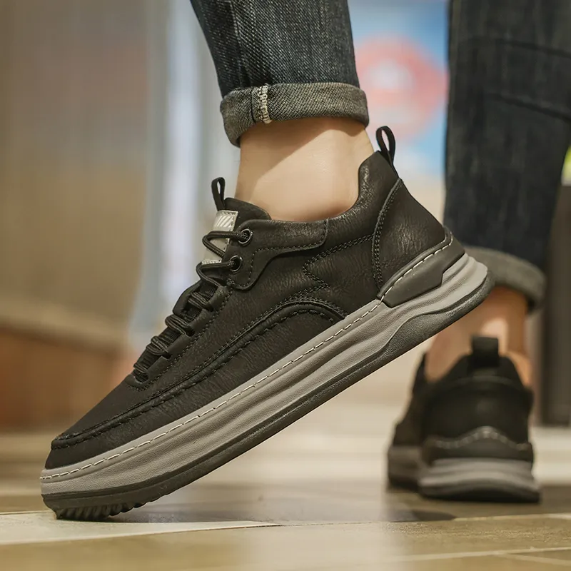 Bull Charm Anti-Slip Wear-Resistant Casual Shoes Men's-1