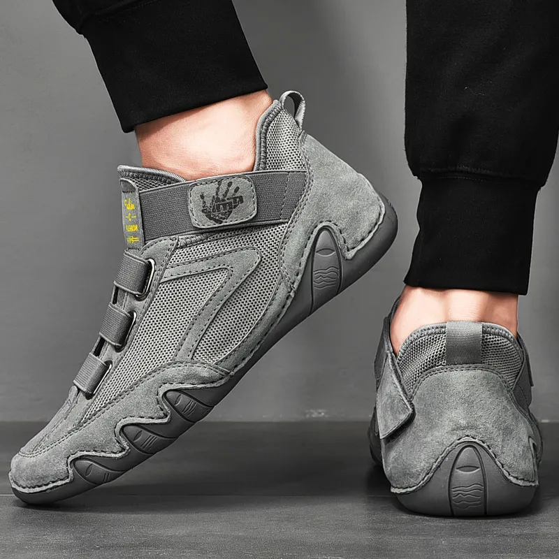 Bull Charm Slip Resistant Low Top Casual Shoes Men's-7