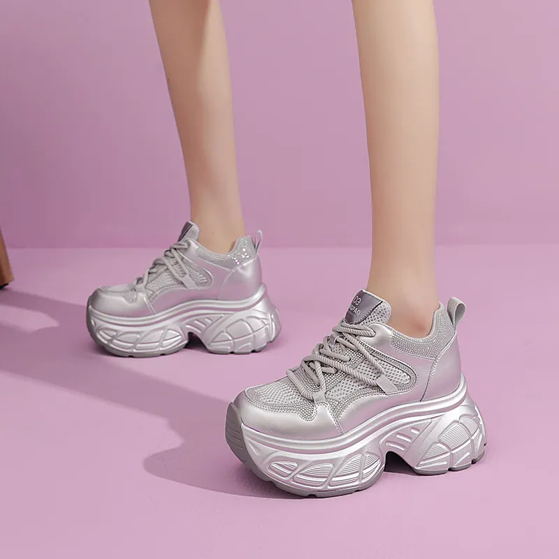 Bull Charm Low Top Chunky Sneakers Women's-9