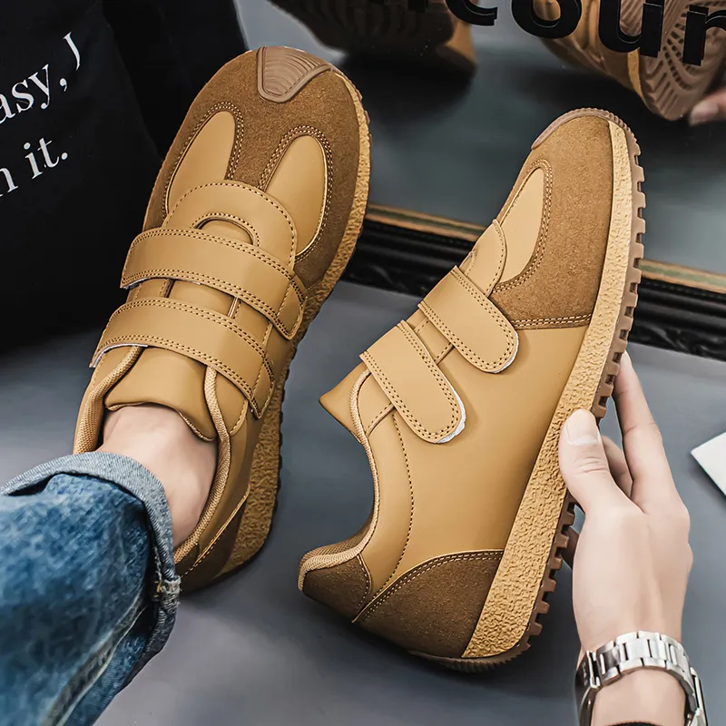 Bull Charm Low Top Casual Shoes Men's-9
