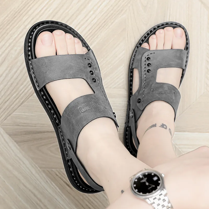Bull charm Beach Sandals Men-11