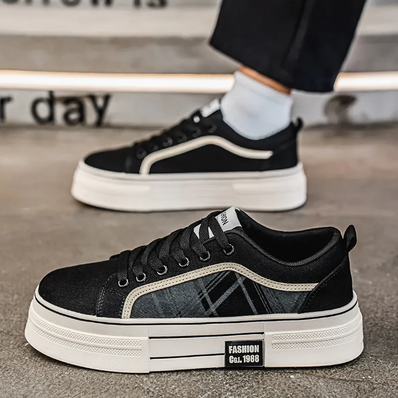 Bull Charm Skateboard Shoes Men's-7