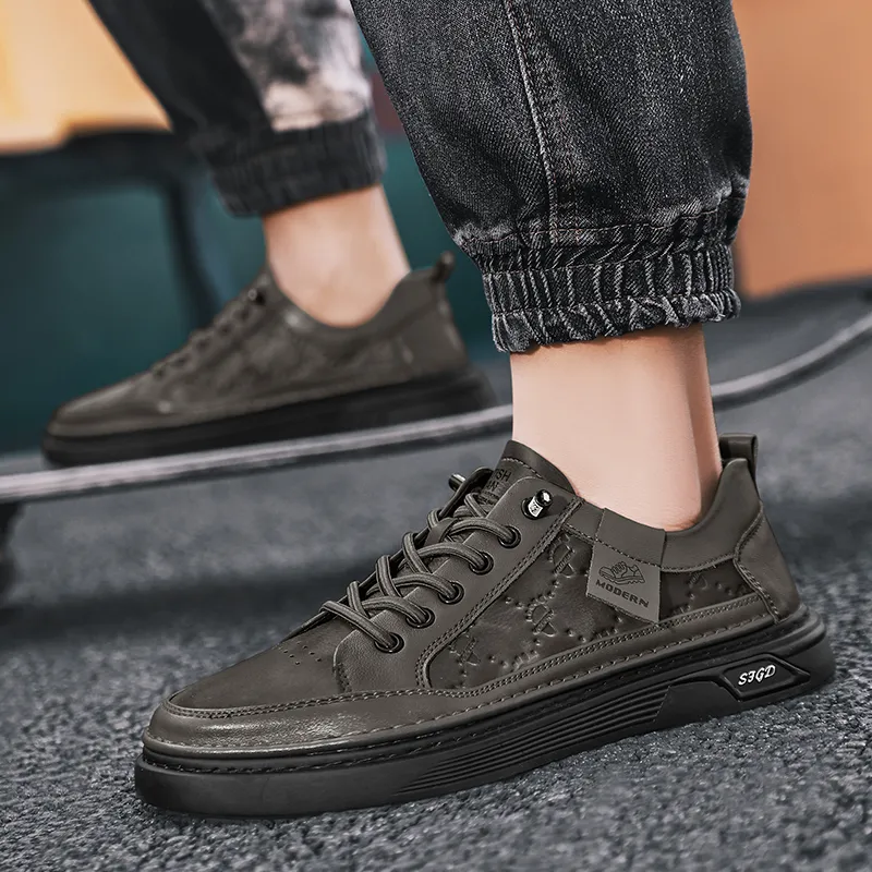 Bull charm Skateboard Shoes Men Low Top Black/Khaki-5