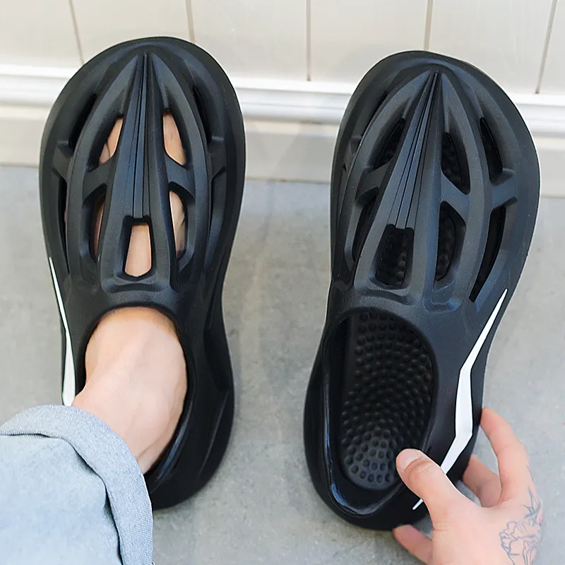 Bull charm Clogs Unisex-9