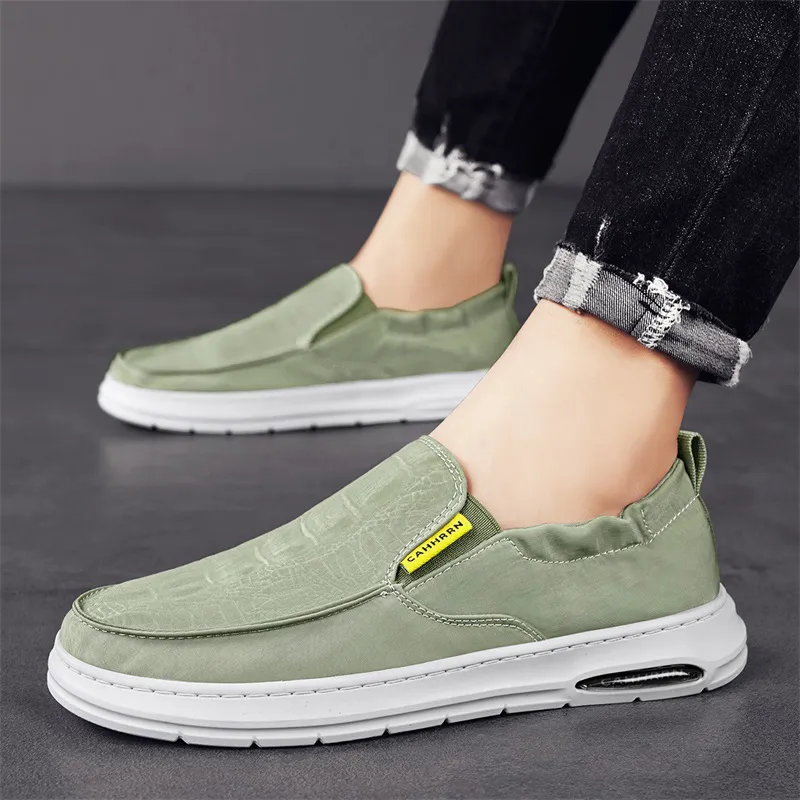 Bull charm Men's Casual Shoes Men Low Top-17