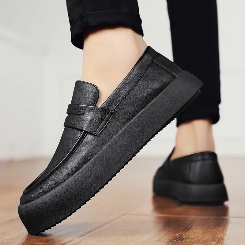 Bull charm Loafers Men-1