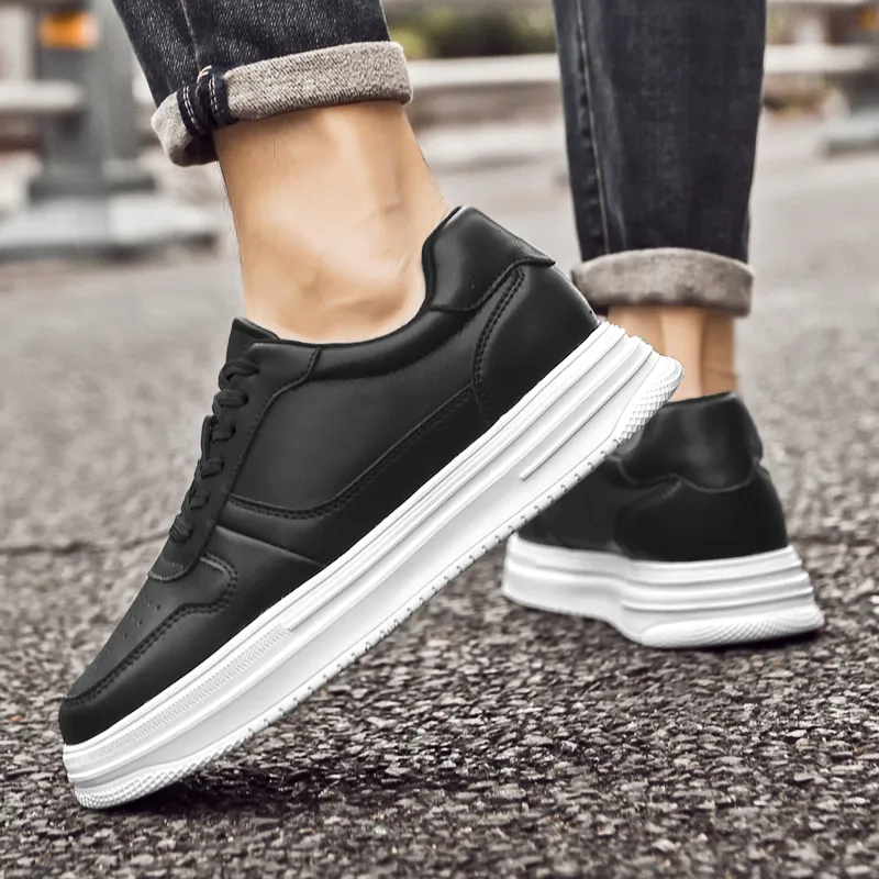 Bull Charm Low-Top Skateboard Shoes Men's-4