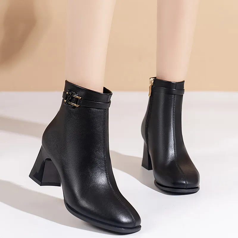 Bull charm Ankle Boots Women's-1