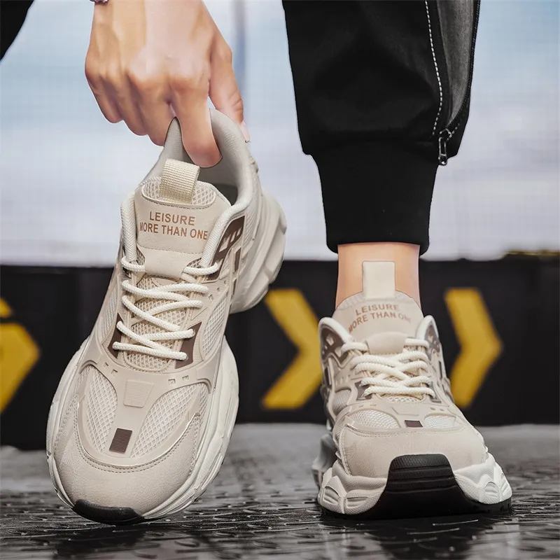 Bull Charm Abrasion Resistant Low Top Chunky Sneakers Men's-15