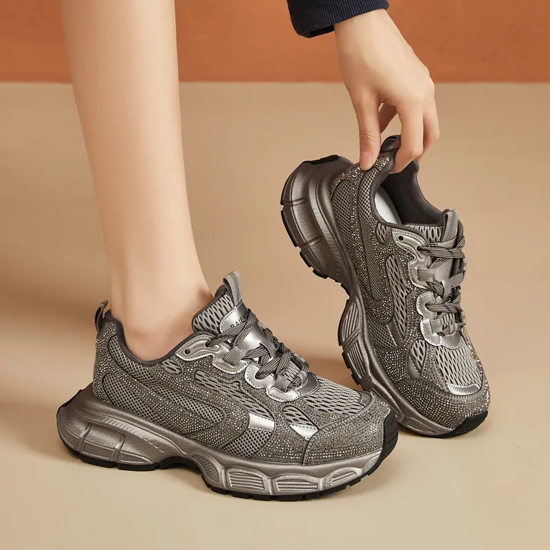 Bull Charm Low Top Chunky Sneakers Women's-10