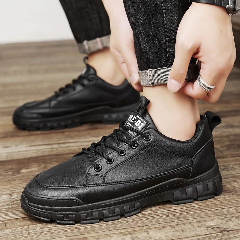 Bull Charm Slip Resistant Low Top Casual Shoes Men's-2