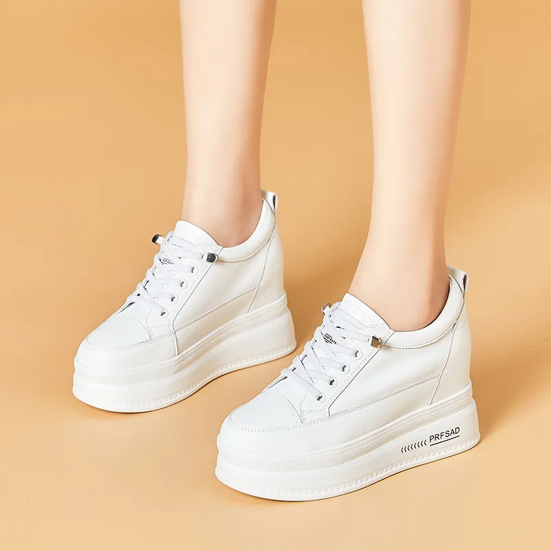 Bull Charm Low-Top Skateboard Shoes Women's-7