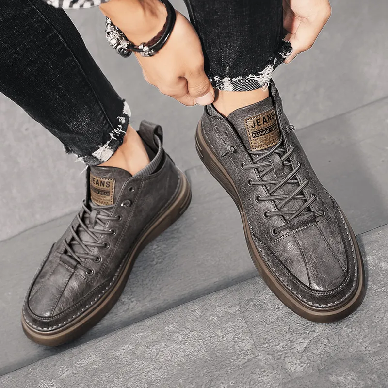 Bull Charm Abrasion Resistant Mid Top Skateboard Shoes Unisex-3