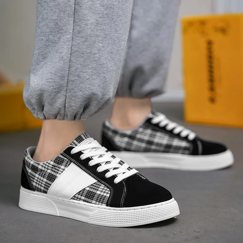 Bull charm Casual Shoes Men Low Top-1