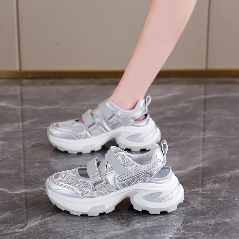 Bull Charm Abrasion Resistant Low Top Casual Shoes Women's-6