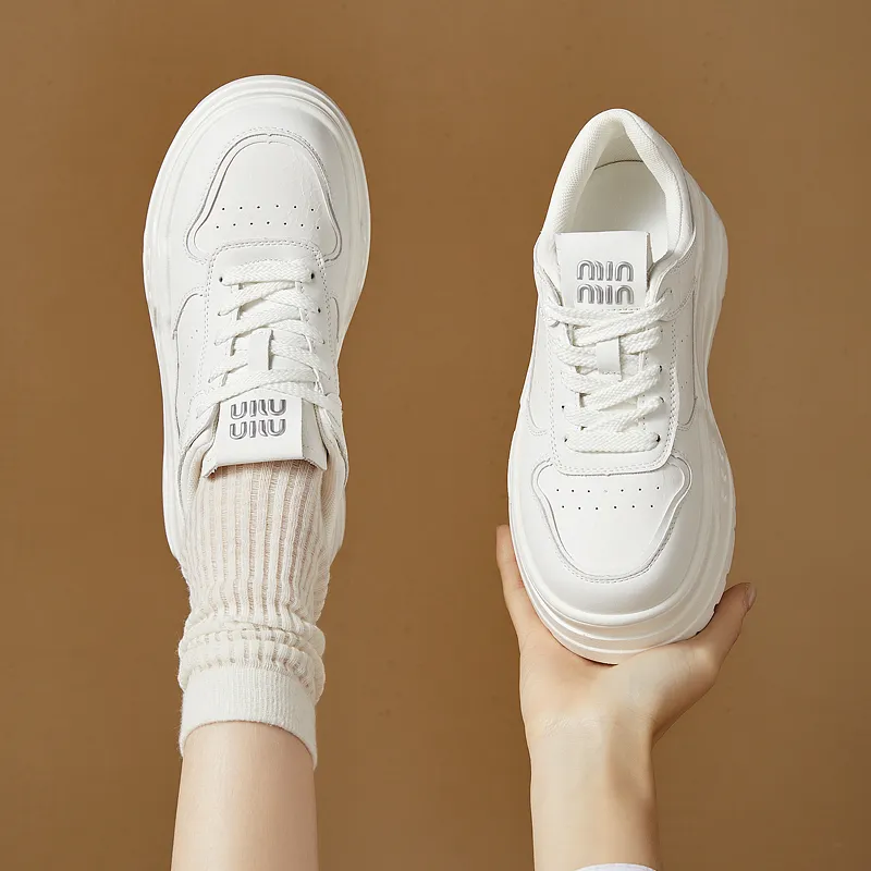 Bull Charm Low-Top Skateboard Shoes Women's-5