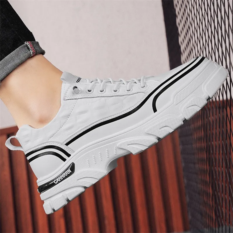 Bull Charm Abrasion-Resistant Low-Top Chunky Sneakers Men's-3
