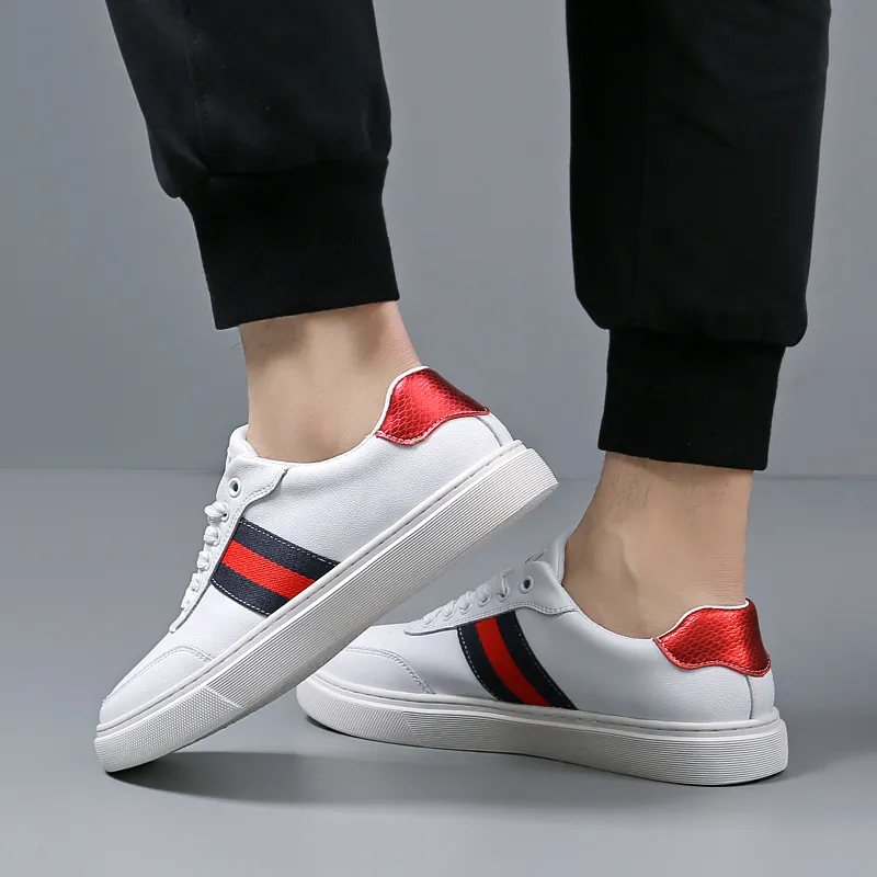 Bull Charm Durable Breathable Low-Top Skateboard Shoes Men's-3
