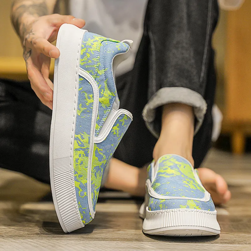 Bull Charm Low-Top Canvas Shoes Men's-5