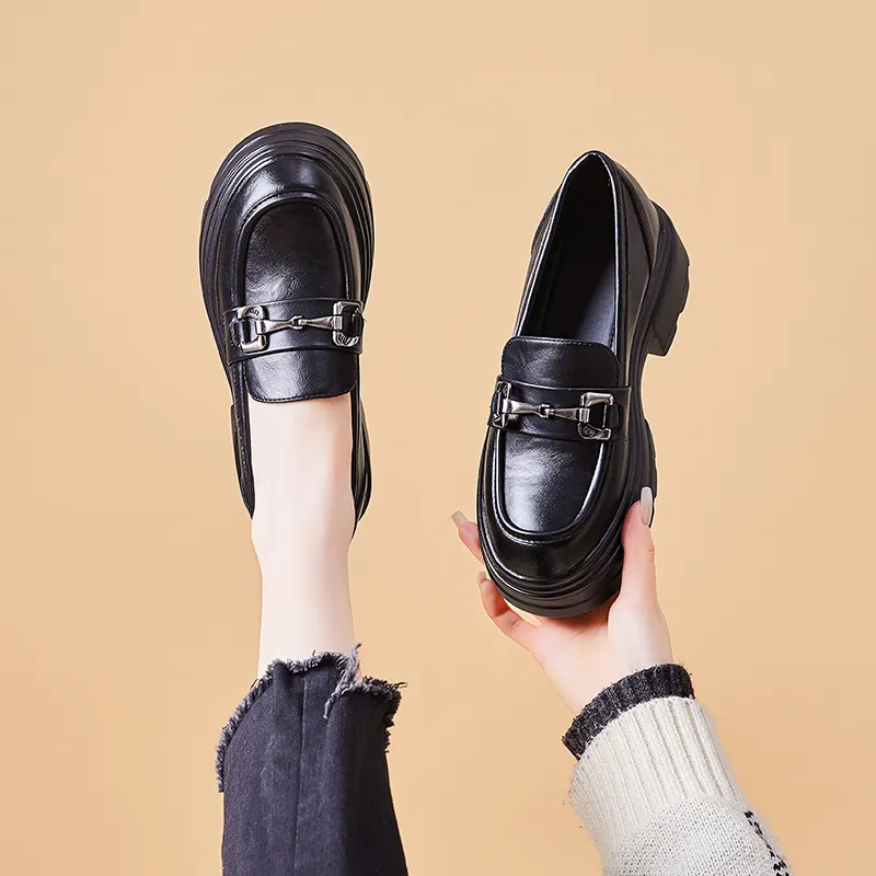 Bull Charm Loafers Women's Black-1