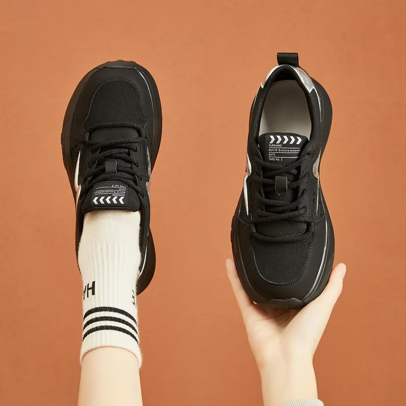 Bull Charm Abrasion Resistant Low Top Casual Shoes Women's-4