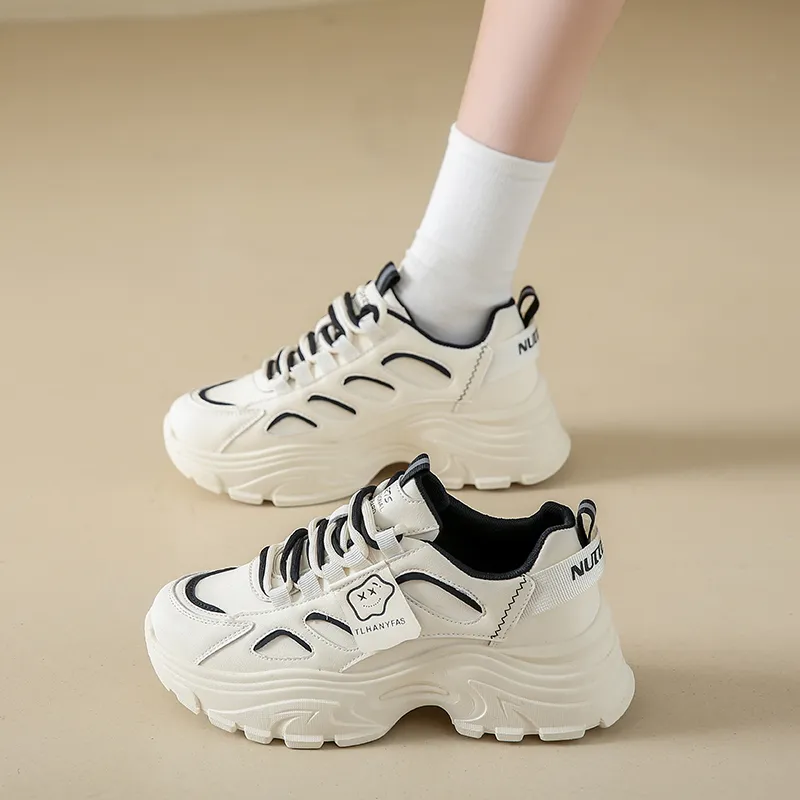 Bull Charm Low-Top Chunky Sneakers Women's-1