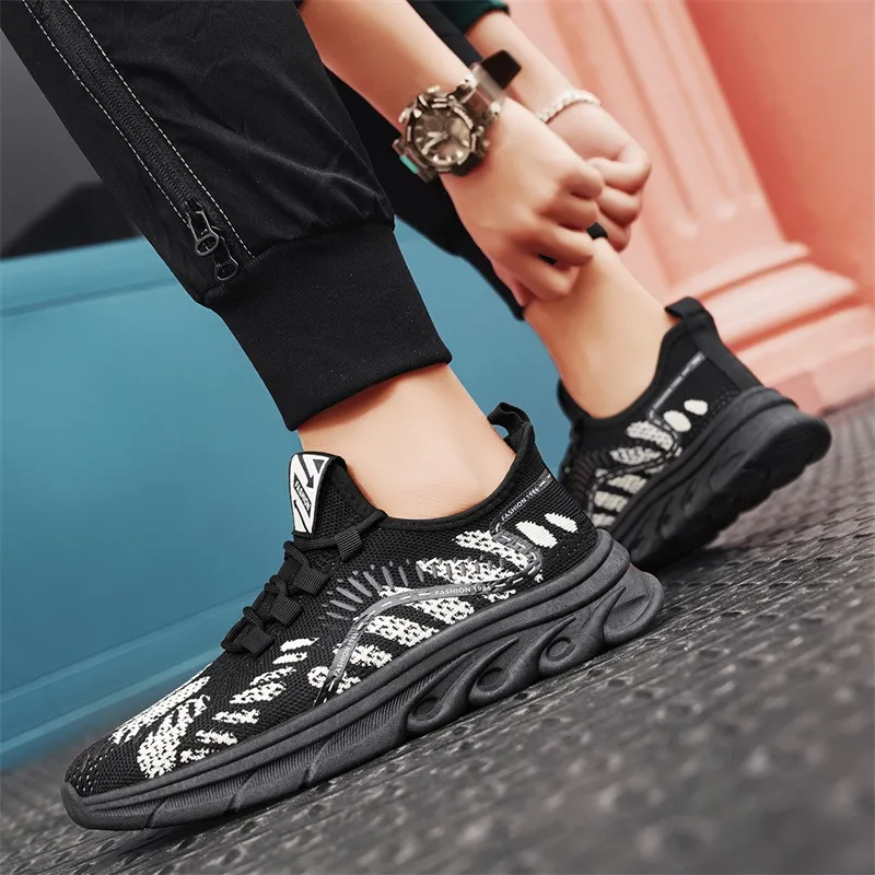 Bull Charm Low-Top Casual Shoes Men's-4