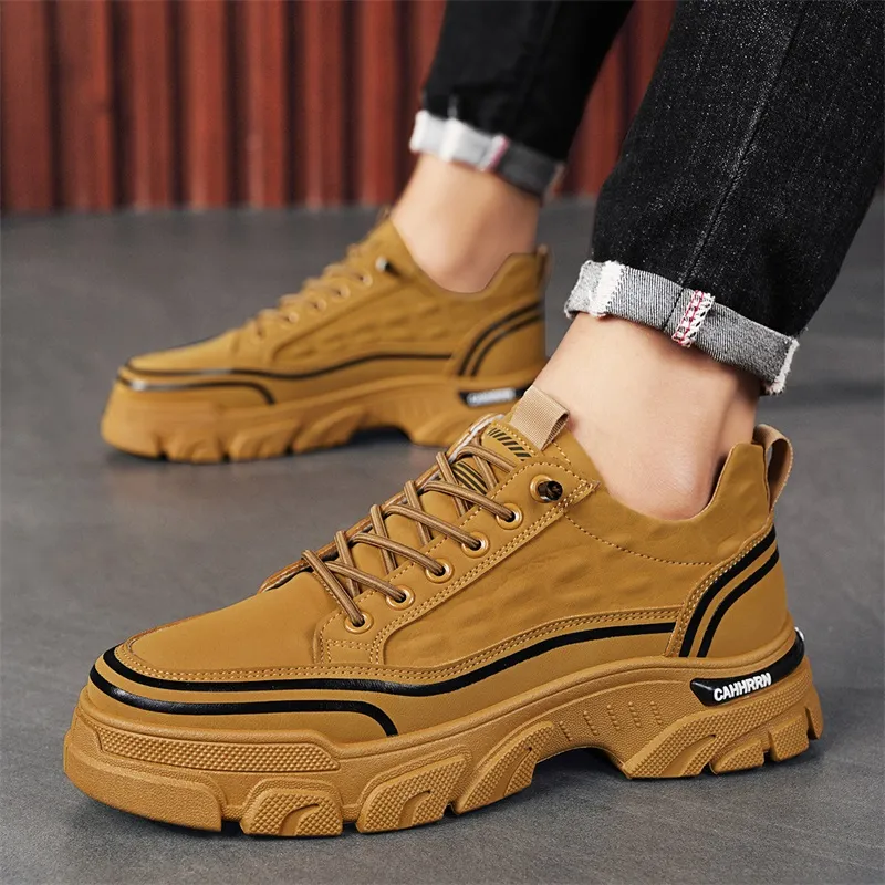 Bull Charm Abrasion-Resistant Low-Top Chunky Sneakers Men's-11
