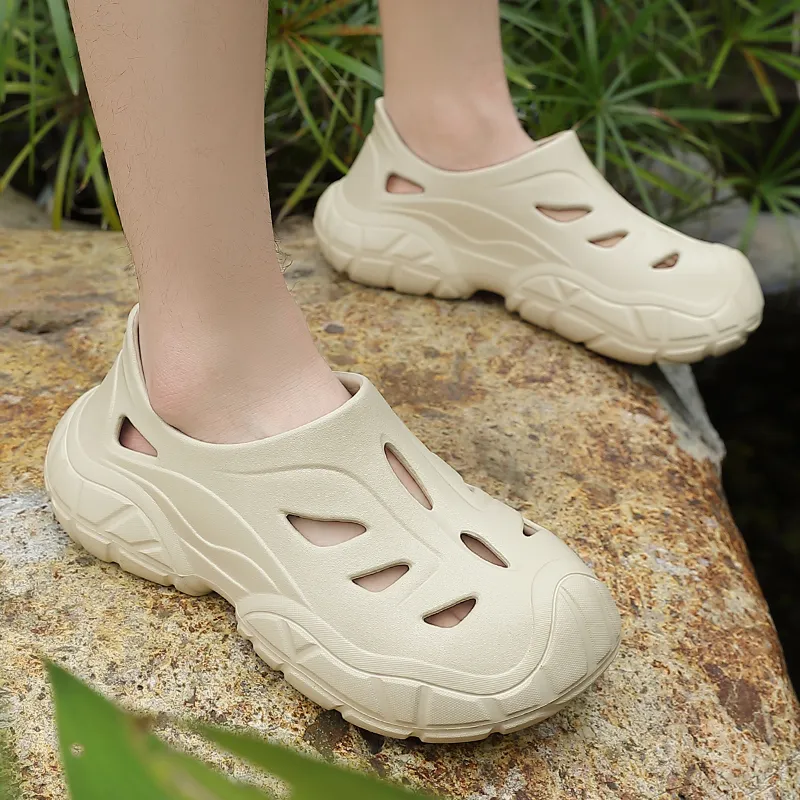 Bull charm Clogs Men-4
