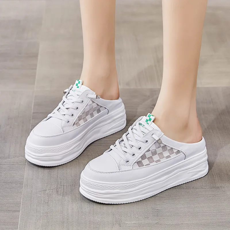 Bull Charm Wrap toe Slippers Women's-7