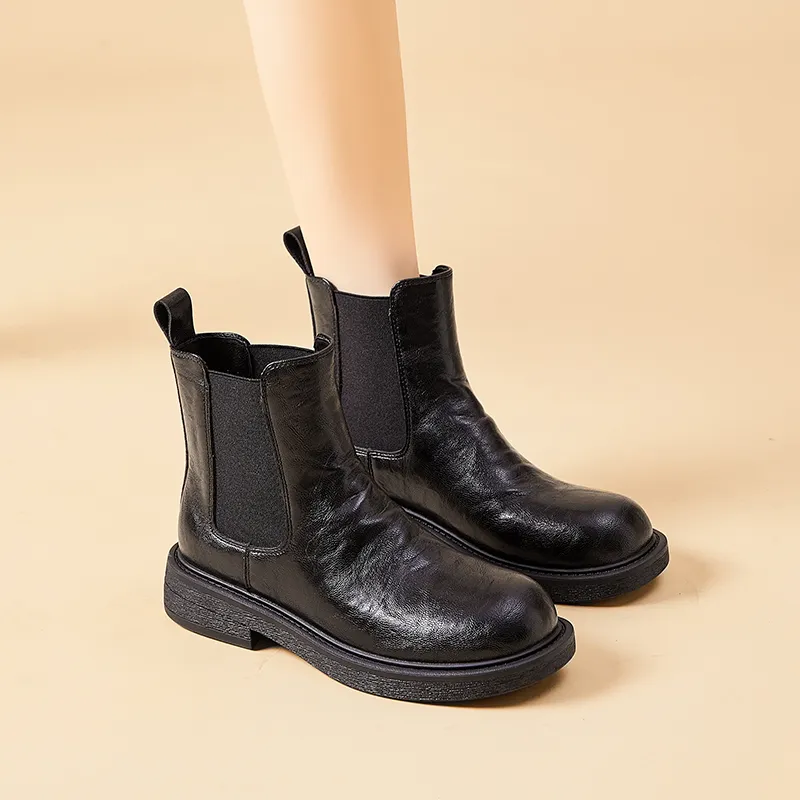 Bull Charm Short Chelsea Boots 4cm Women's-2