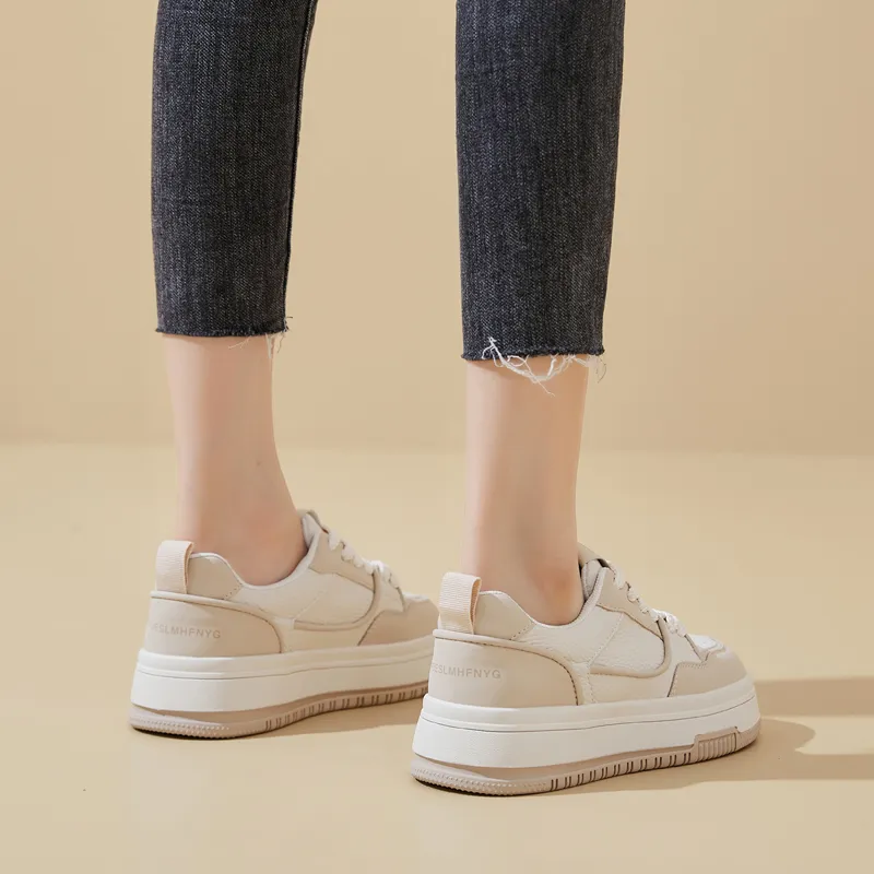 Bull Charm Abrasion Resistant Slip Resistant Low Top Skateboard Shoes Women's-8