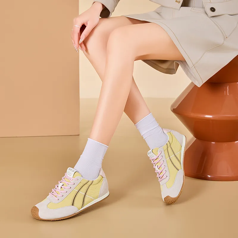 Bull Charm Low Top Casual Shoes Women's-10