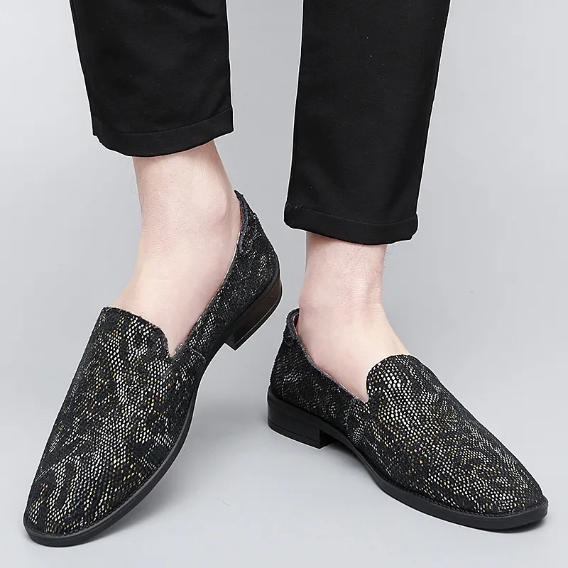 Bull charm Casual Shoes Men Low Top Black/Khaki-3
