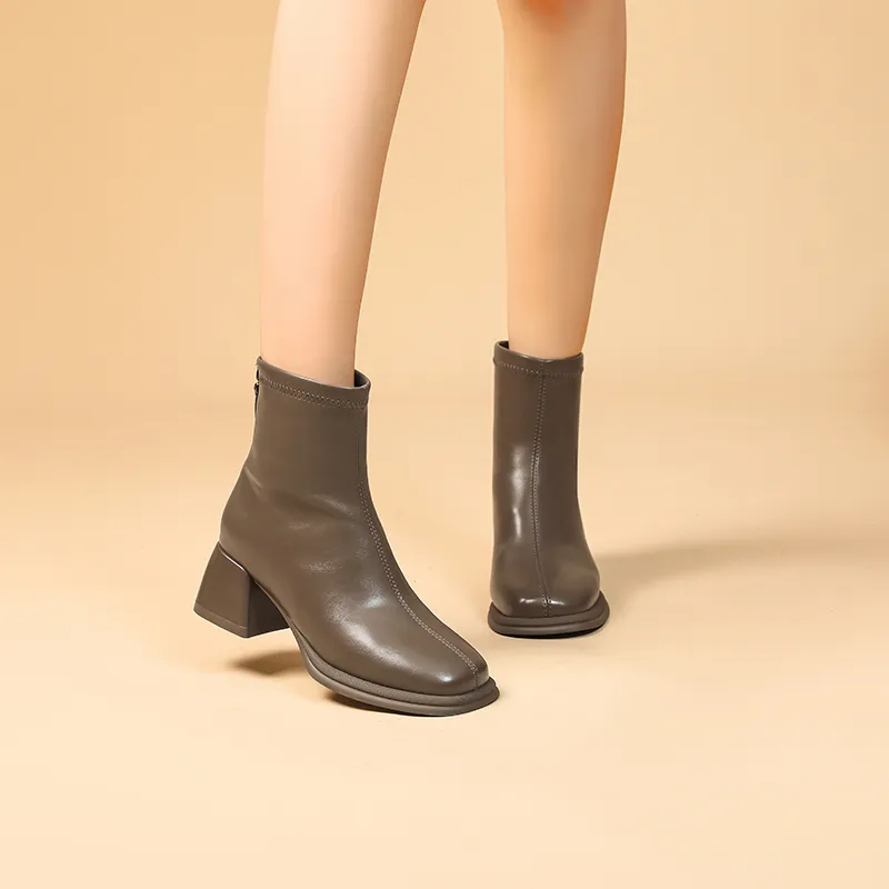 Bull charm Ankle Boots Women's-8