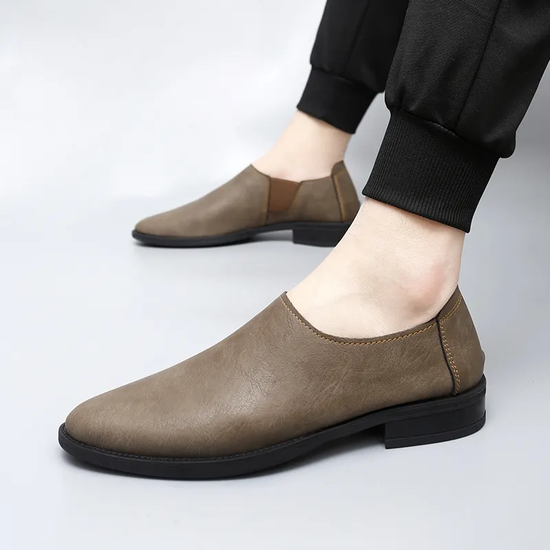 Bull charm Loafers Men-11