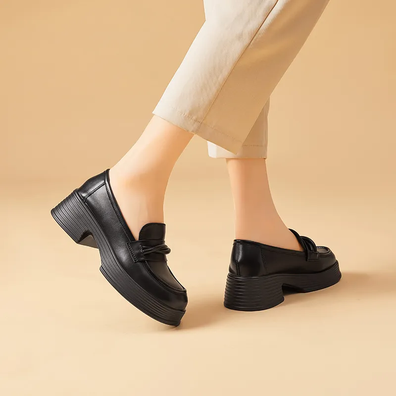 Bull Charm Loafers Women's Black-4