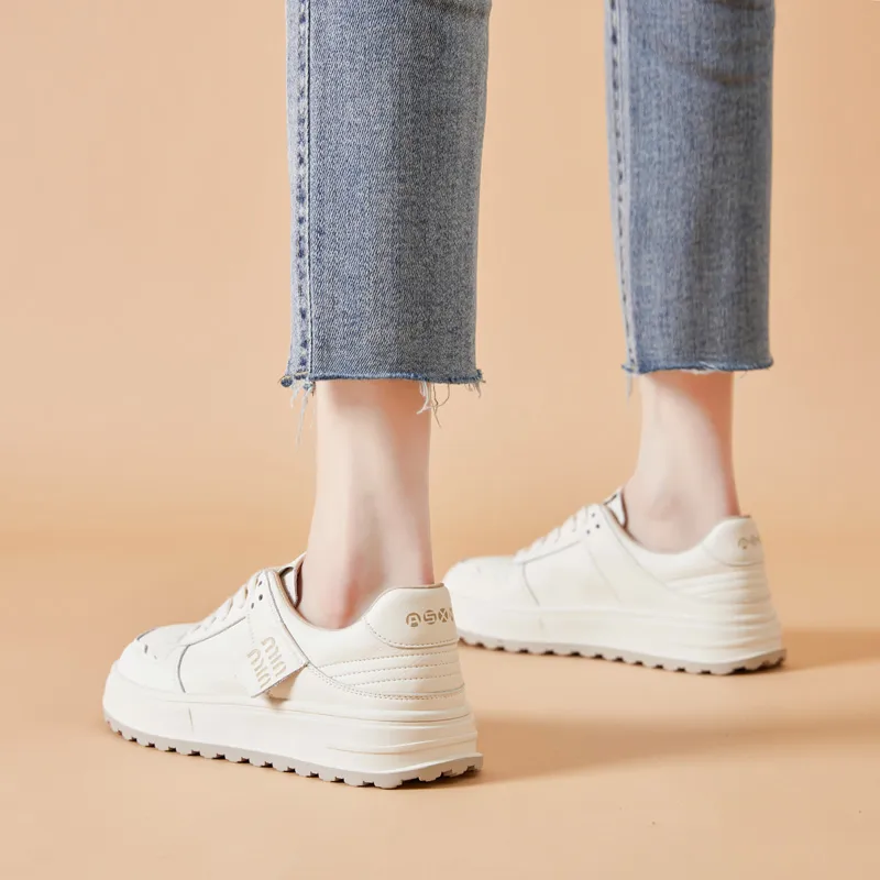 Bull Charm Abrasion Resistant Low Top Casual Shoes Women's-4
