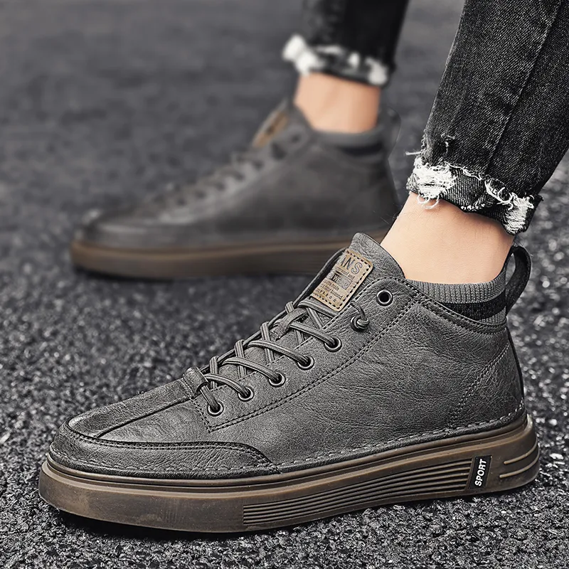 Bull Charm Abrasion Resistant Mid Top Skateboard Shoes Unisex-2
