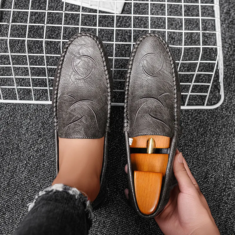 Bull charm Loafers Men Black/Brown/Gray-13