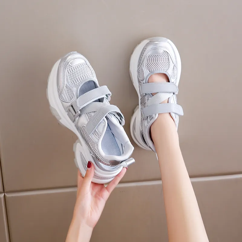 Bull Charm Abrasion Resistant Low Top Casual Shoes Women's-8