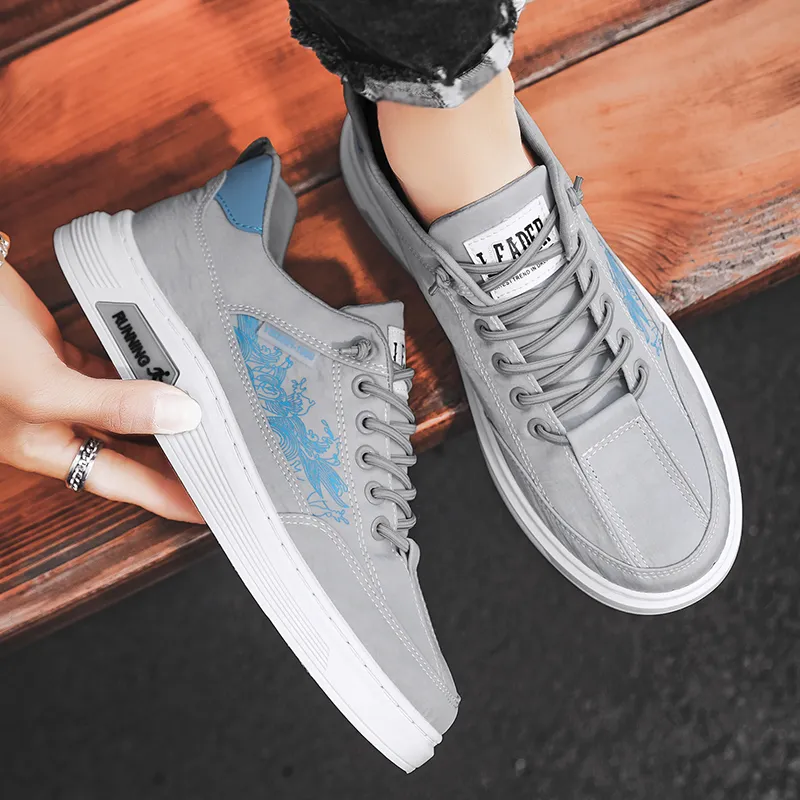 Bull Charm Low-Top Skateboard Shoes Men's-3