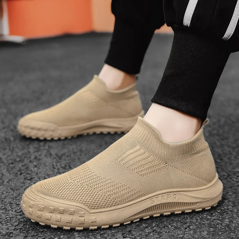 Bull Charm Shock Absorbers With Slip Resistant Features Mid Top Casual Shoes Men's-10