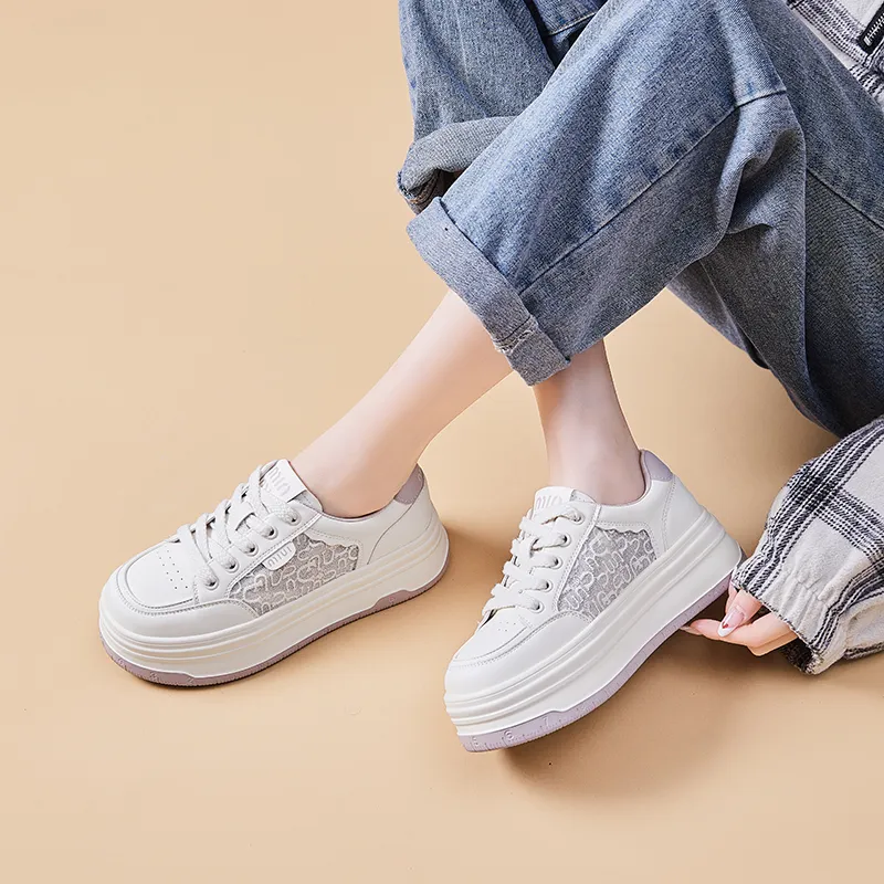 Bull Charm Low Top Skateboard Shoes Women's-7