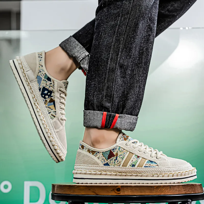 Bull Charm Abrasion Resistant Low Top Canvas Shoes Men's-5