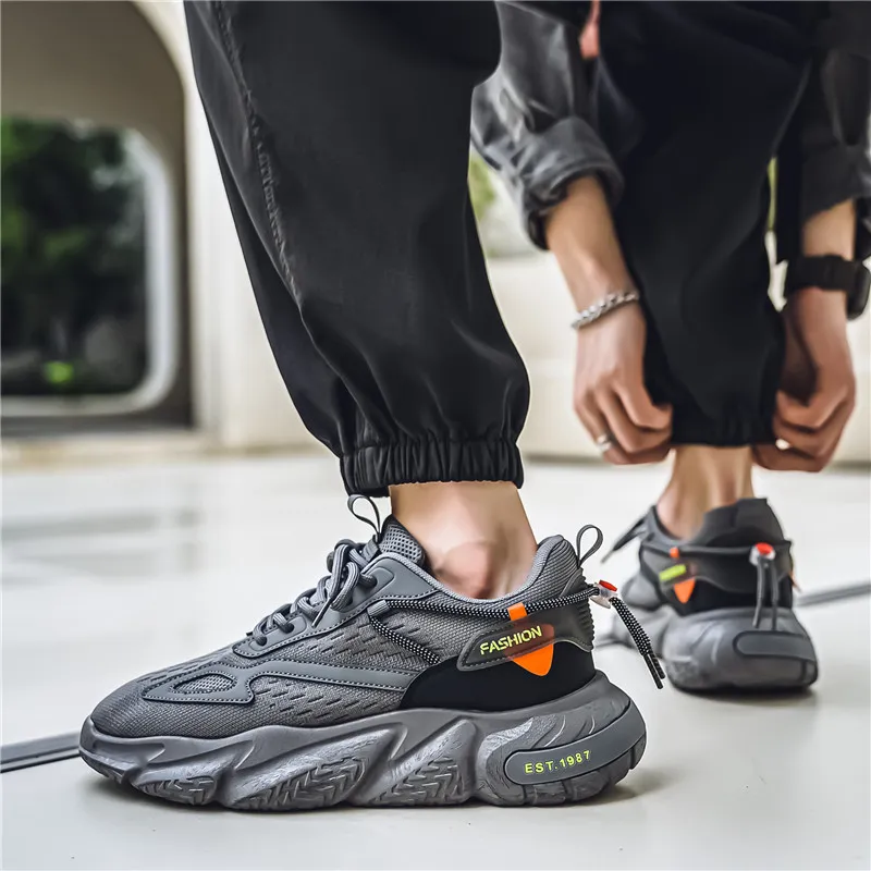 Bull Charm Low Top Casual Shoes Men's-9