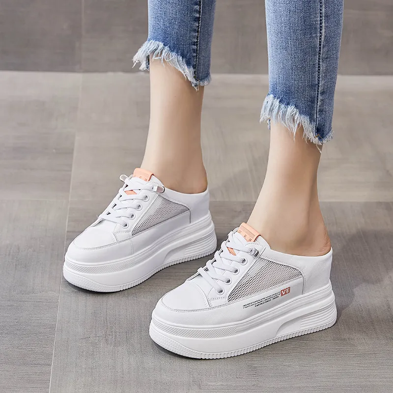Bull Charm Slip Resistant Wrap toe Slippers Women's-3