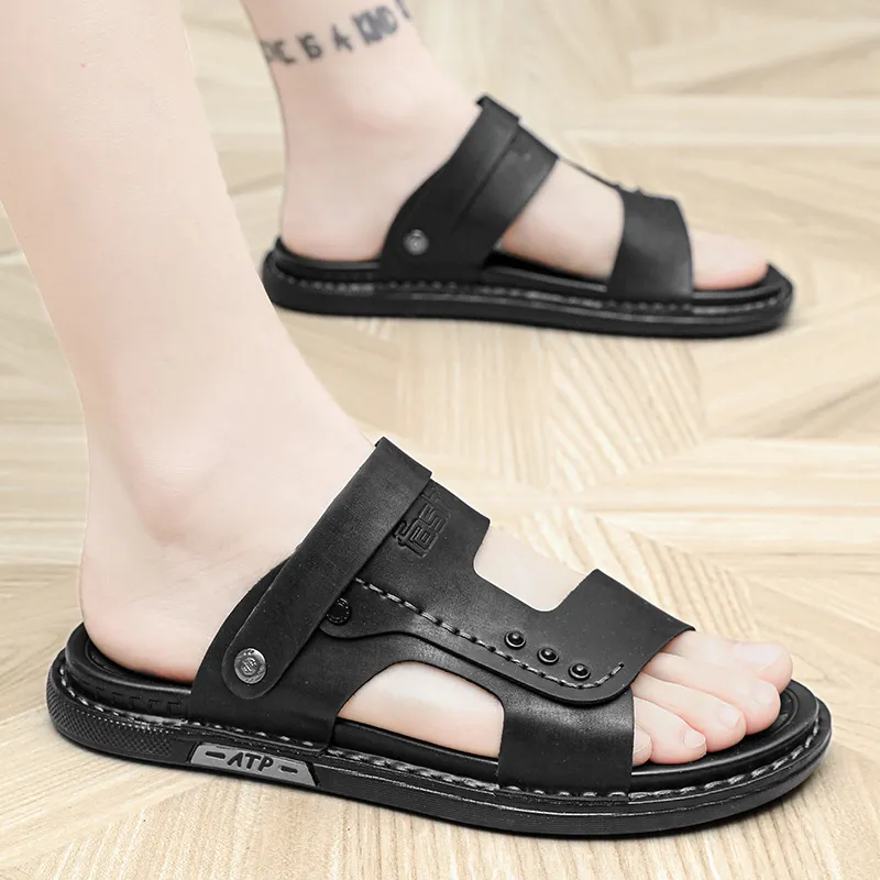 Bull charm Beach Sandals Men-3