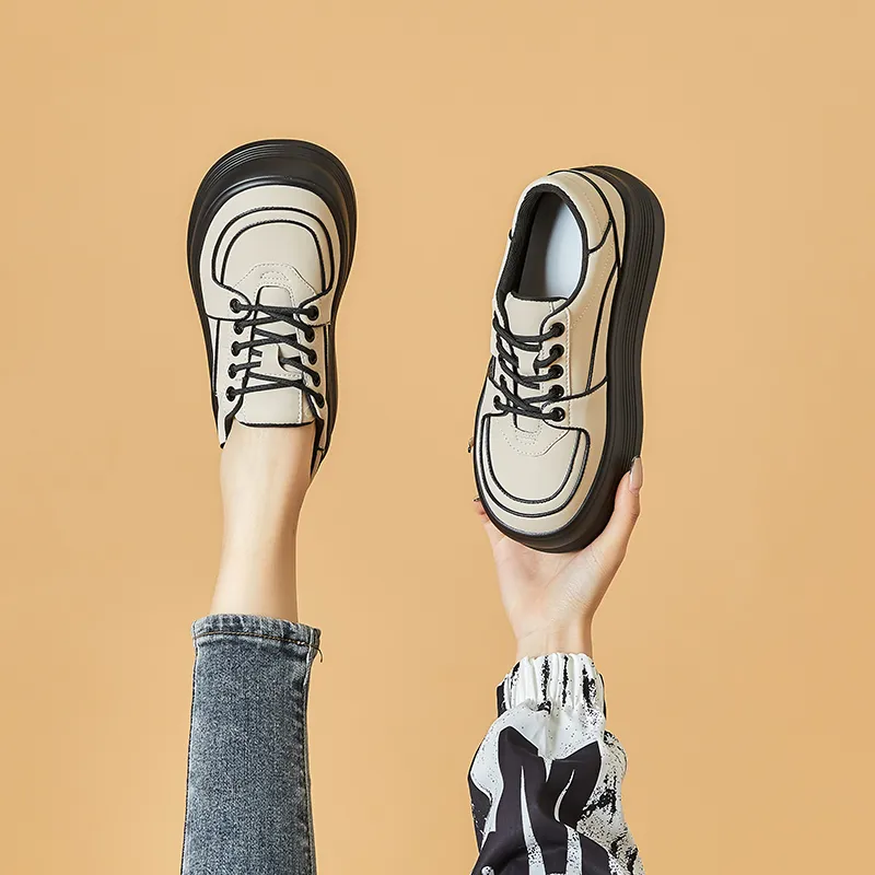 Bull Charm Low Top Skateboard Shoes Women's-8