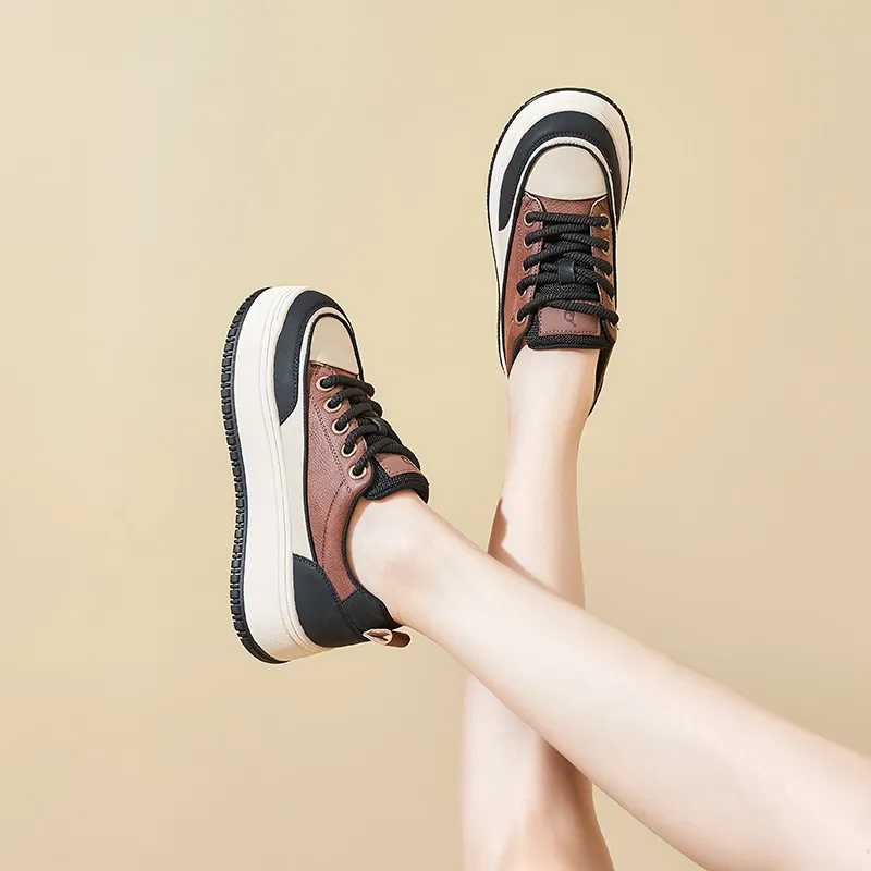 Bull Charm Abrasion-Resistant Slip-Resistant Low-Top Skateboard Shoes Women's-9